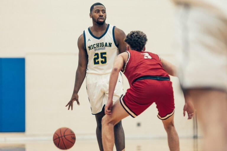 UM Dearborn vs Concordia MBB, photographed by C2 Visual Media